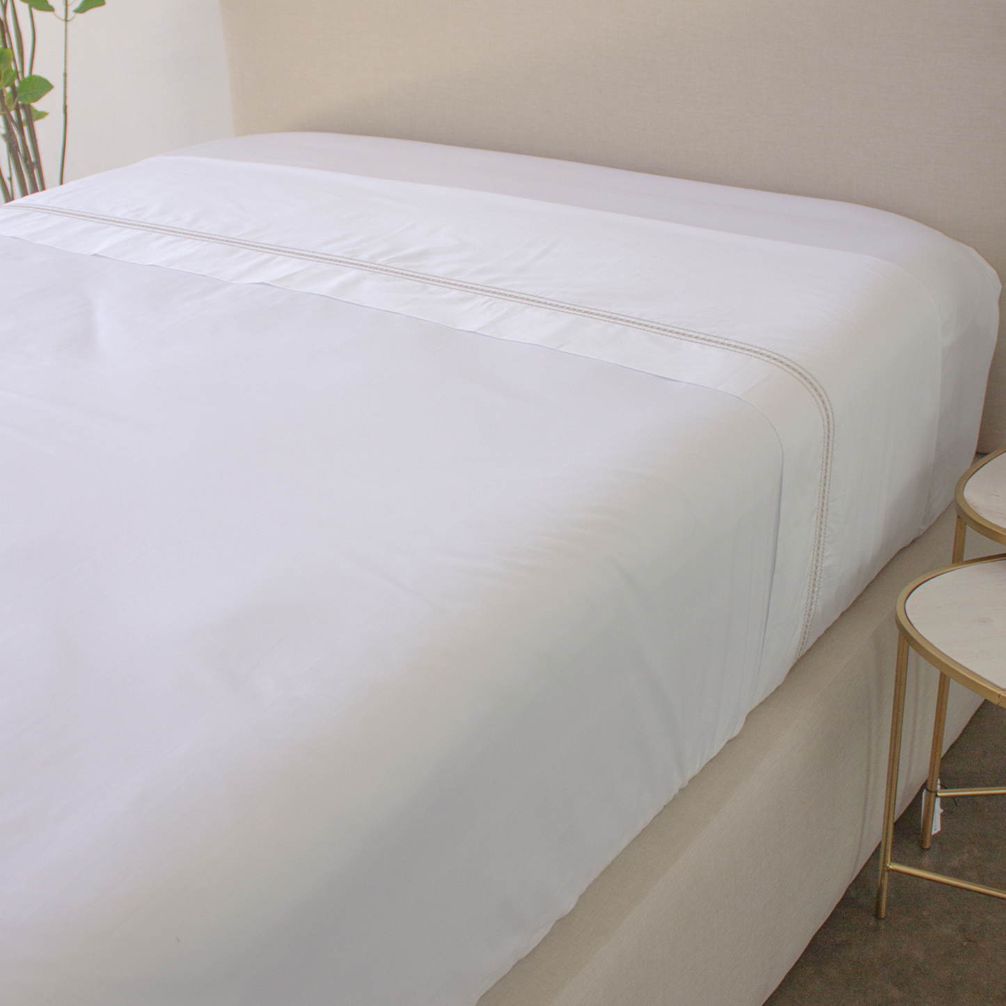 Sábana plana con bordado Jules