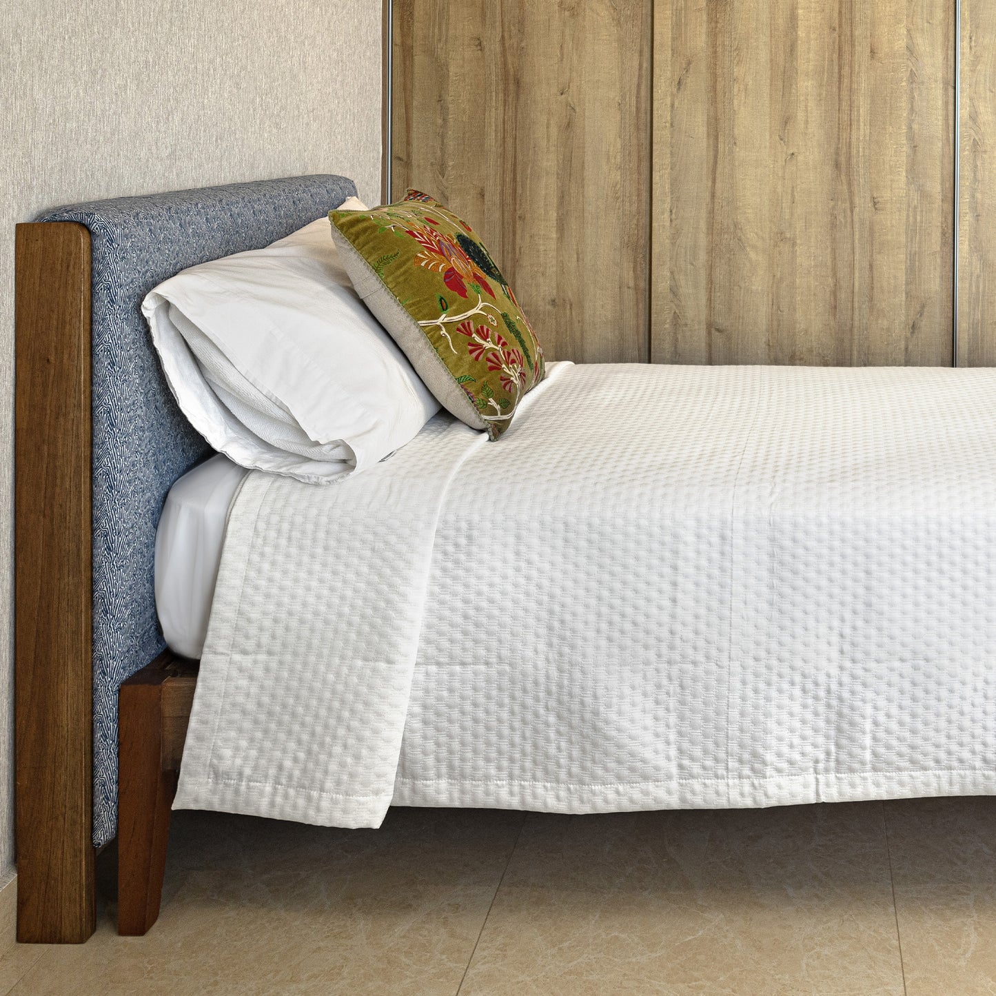 Colcha al caer Polka